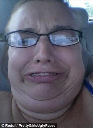 fete care se stramba, Reddit - 7