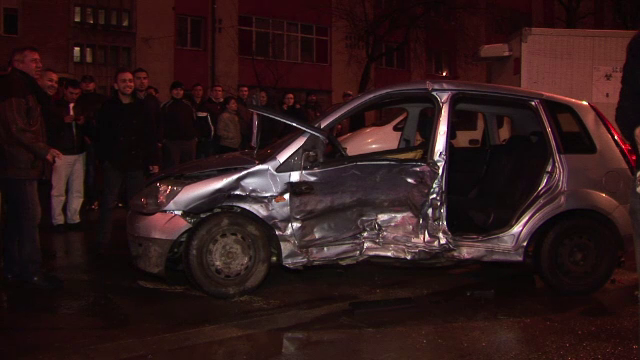 5 craioveni au ajuns la spital de Valentine's Day dupa o manevra riscanta a soferului