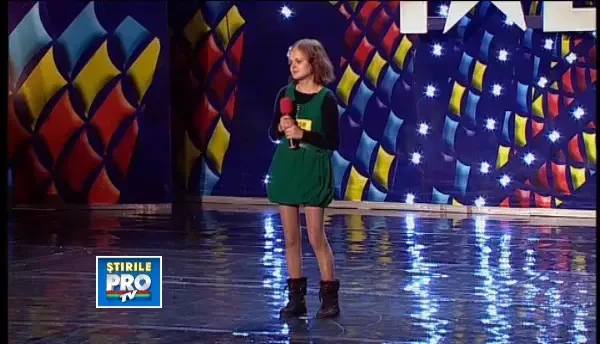Romanii au talent: Diana Borcea, tanara care a facut o sala intreaga sa planga. VIDEO