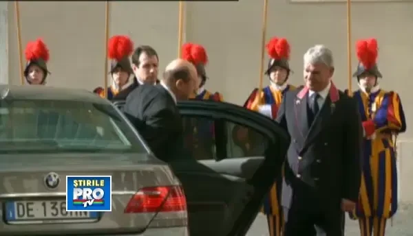 Traian Basescu i-a inmanat Papei o scrisoare din partea Patriarhului Daniel