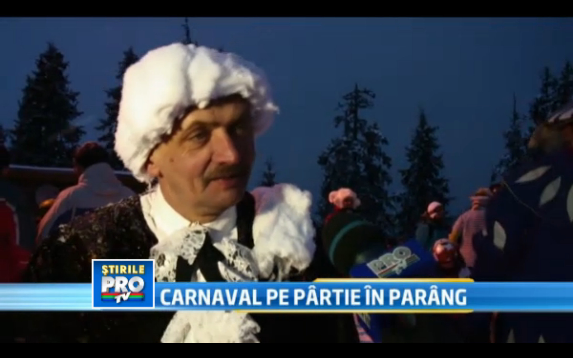 Marchizul de Parang, Regele Arthur, Bin Laden si Al Capone au ajuns in statiunea Parang. VIDEO