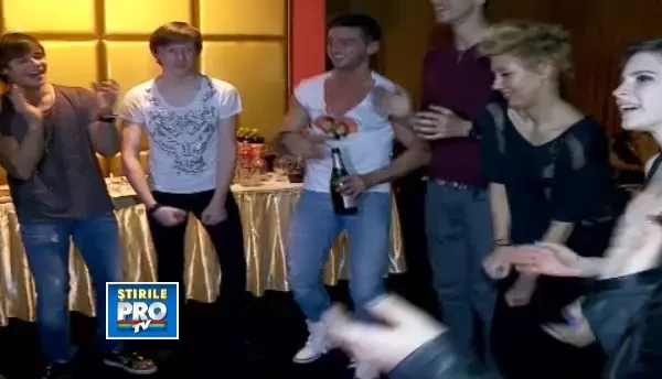 Fenomenul LaLa Band a cuprins cluburile din Cluj