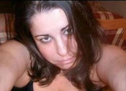 A ajuns de rasul internetului. "Locul tau e in padure". De ce a primit tanara mesajul? Vezi in FOTO