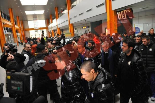 Inter a ajuns la Cluj. Chivu face parte din lot