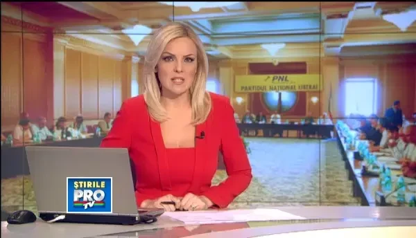 "Il vad ca pe un posibil premier". Crin Antonescu i-a urat bun venit lui Klaus Iohannis in PNL