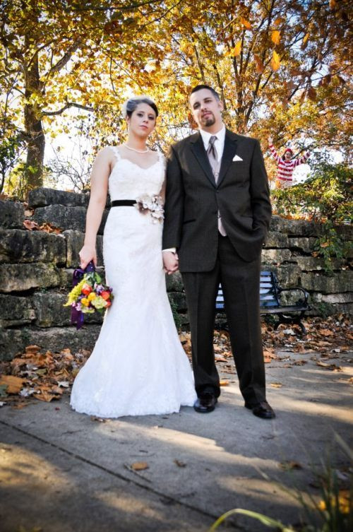 Fotograful nici nu si-a dat seama ce a prins pe camera. Gafa facuta in poza de nunta