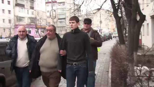 Elev olimpic, dependent de jocurile de norc, cel care l-a injunghiat pe soferul de taxi din Botosani