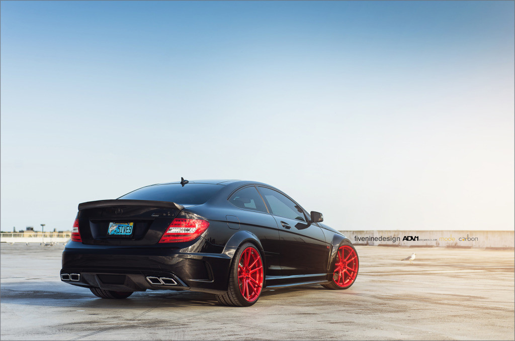 Mercedes C63 AMG Black Series - 6