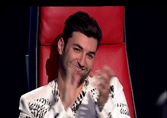 Surpriza de pe Facebook facuta de Smiley pentru fanii sai. Cu cine apare in fotografie