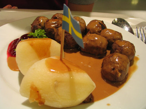 Cehia: A fost gasita carne de cal in chiftelutele de la IKEA. Reactia reprezentantilor din Romania