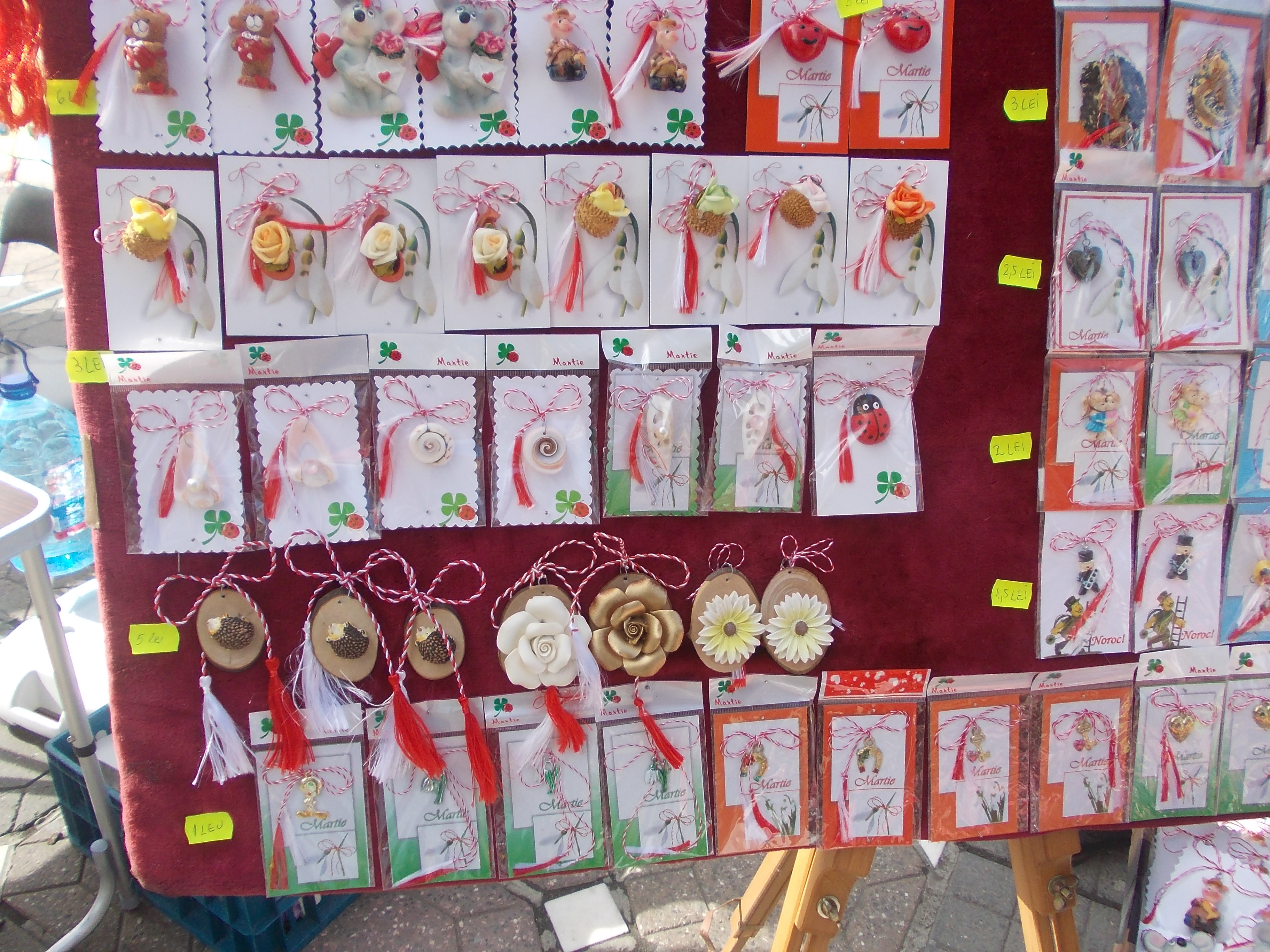 1 Martie, ziua în care se dau mărțișoare și ghiocei