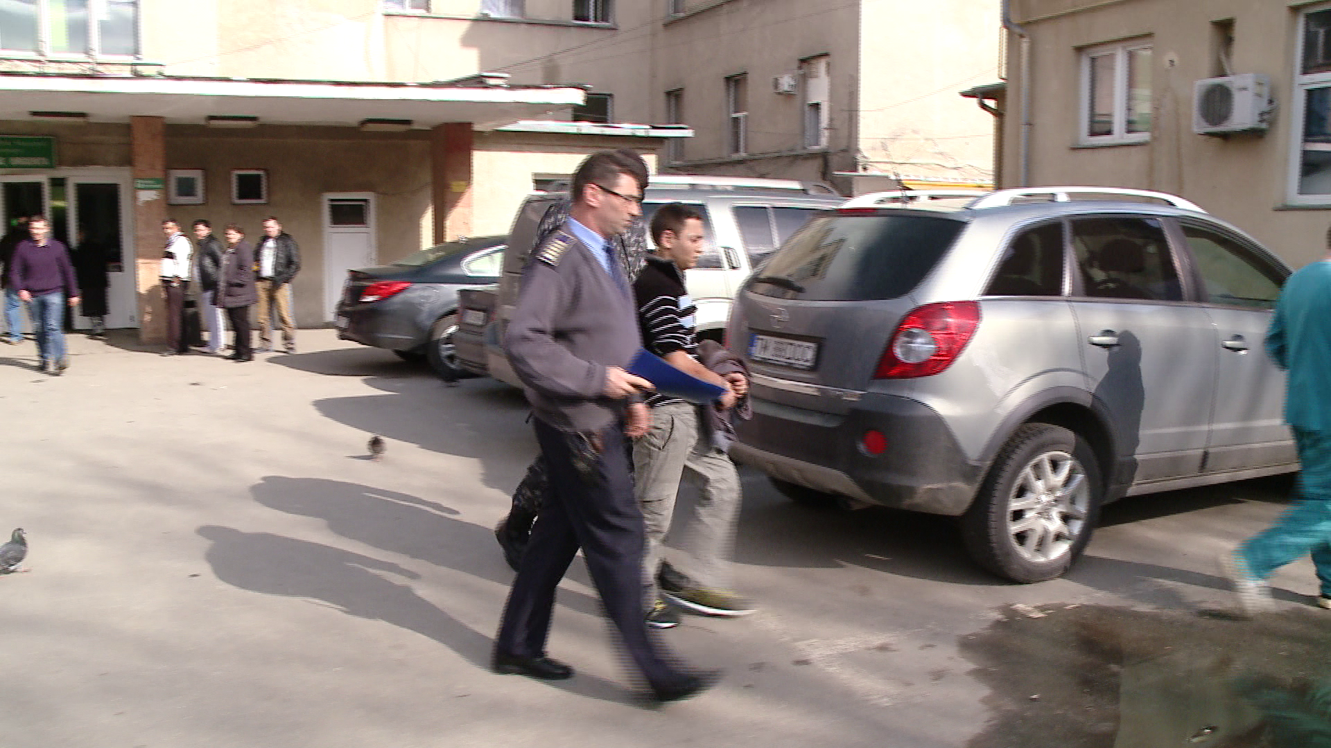 Batut de colegii de celula. Un tanar detinut de la Penitenciarul Timisoara a ajuns la spital