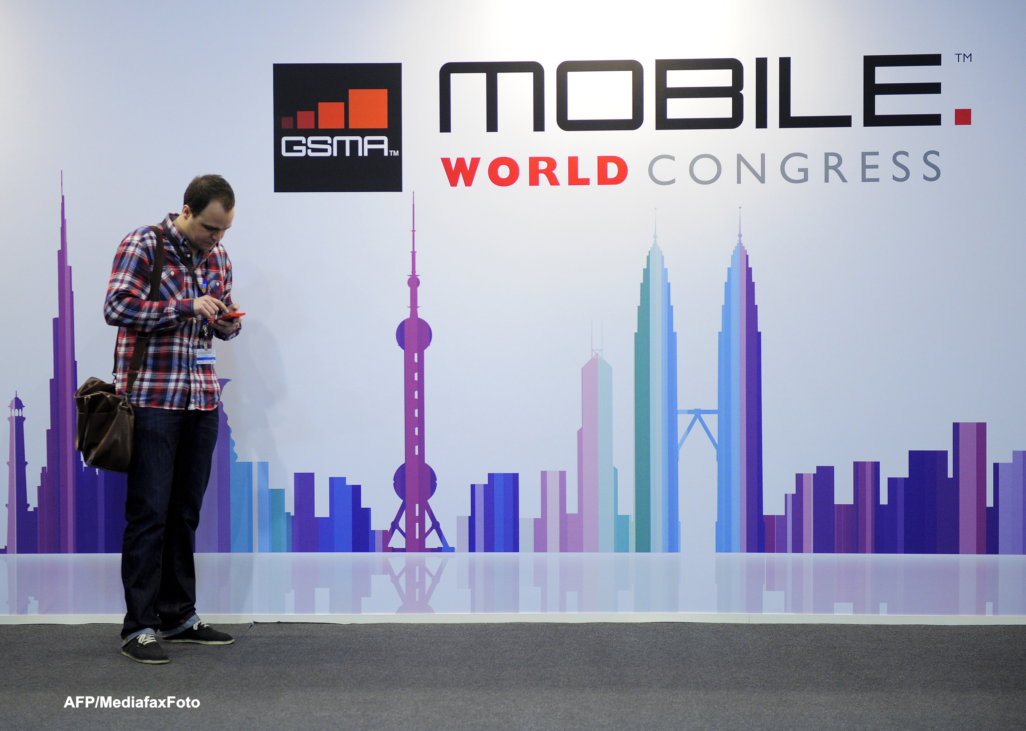MWC 2013. Cateva dintre "minunile" tehnice de la Barcelona: Gorilla Glass 3 si castile cu vibratii