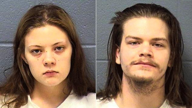 Gestul lor a socat lumea intreaga. Doi tineri au facut sex pe cadavrele barbatilor pe care i-au ucis