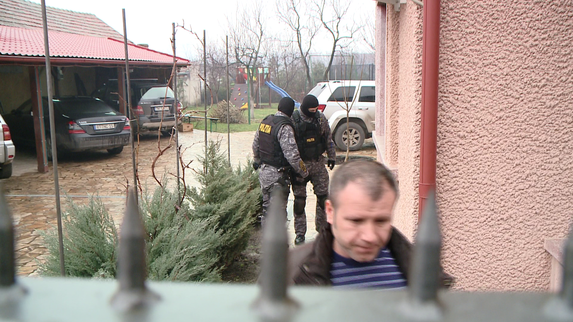 Perchezitii in Timis si alte 4 judete. Un om de afaceri din Dumbravita,suspectat de evaziune fiscala