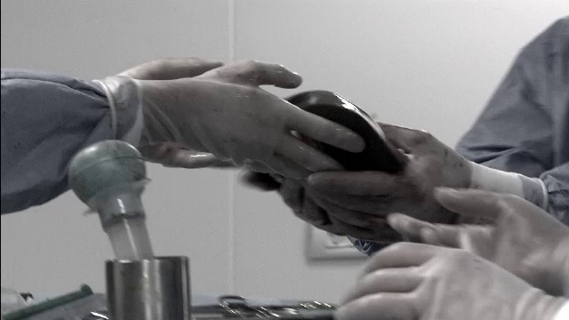 "Exista viata dupa moarte". In ultimele 48 de ore, 15 romani au trecut printr-un transplant salvator