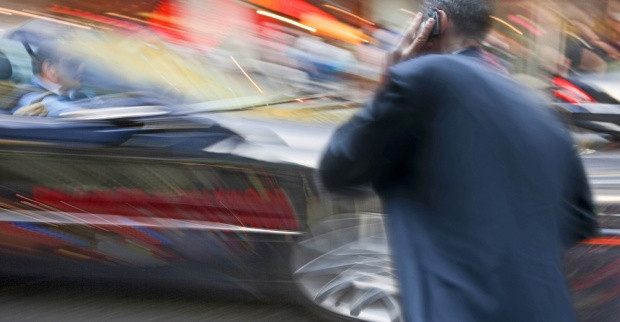 Retelele 5G isi fac aparitia. Internetul va fi de 100 de ori mai rapid