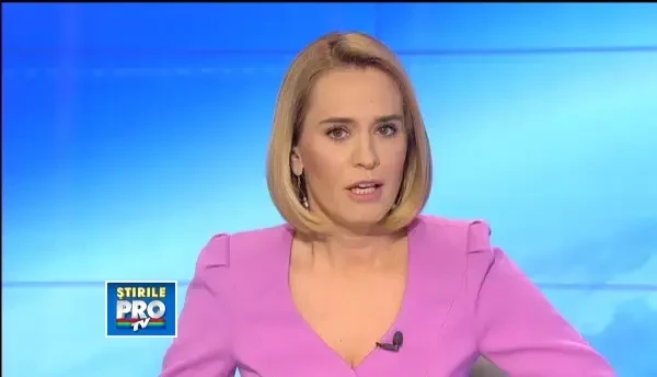 Povestea Mihaelei, fata care n-a iesit din casa timp de 9 ani. O fundatie i-a schimbat viata in bine