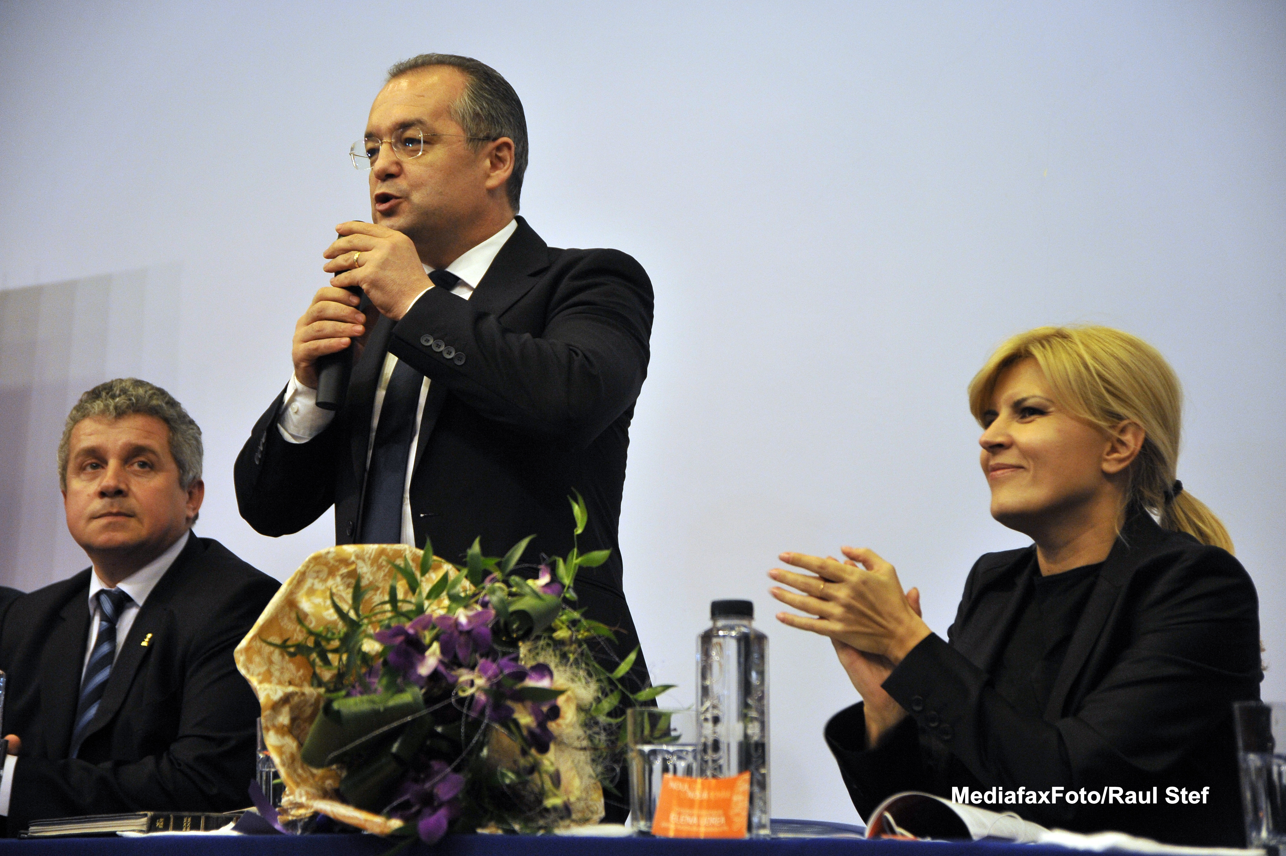 Emil Boc: Obiectivul Elenei Udrea ca PDL sa revina la guvernare in 2016 este realizabil