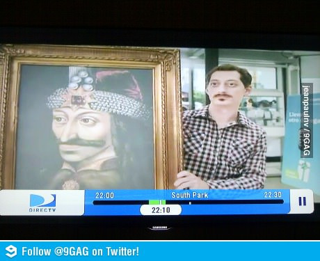 Un tanar care seamana izbitor cu Vlad Tepes a devenit subiect de glume pe internet