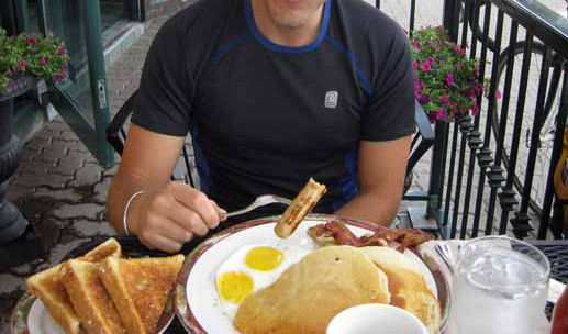 Ce a gasit un barbat in micul dejun cu care si-a tratat mahmureala. "M-am imbogatit"