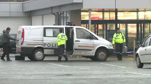 Autorii jafului din sectorul 4 al Capitalei, prinsi de politisti la 20 de zile dupa comiterea faptei