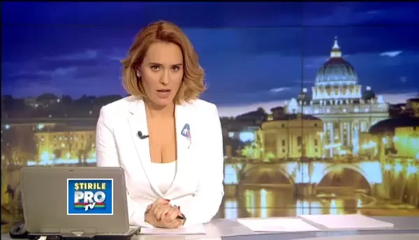 Demisia Papei Benedict al XVI-lea a intrat in vigoare. Ultimul mesaj a fost transmis pe Twitter