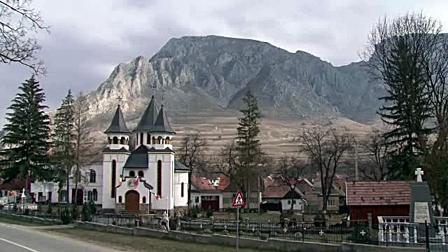 Ar putea intra in UNESCO. Localitatea Rimetea este unica in Romania din punct de vedere arhitectural