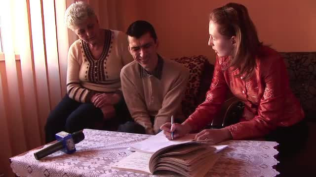 Lupta cu destinul. Povestea tanarului cu handicap care a castigat razboiul cu sistemul de invatamant