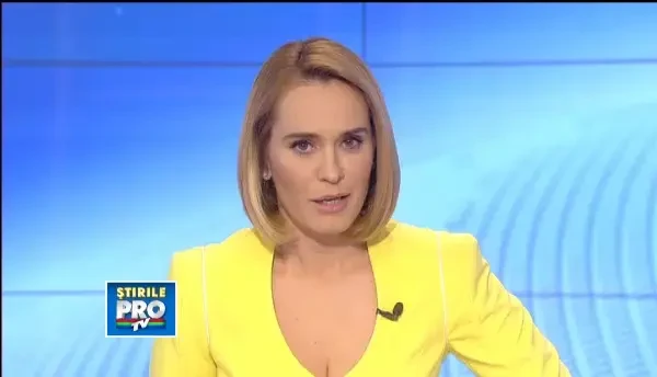 FOTO. Un barbat deghizat in Batman, filmat in momentul in care preda un infractor politiei