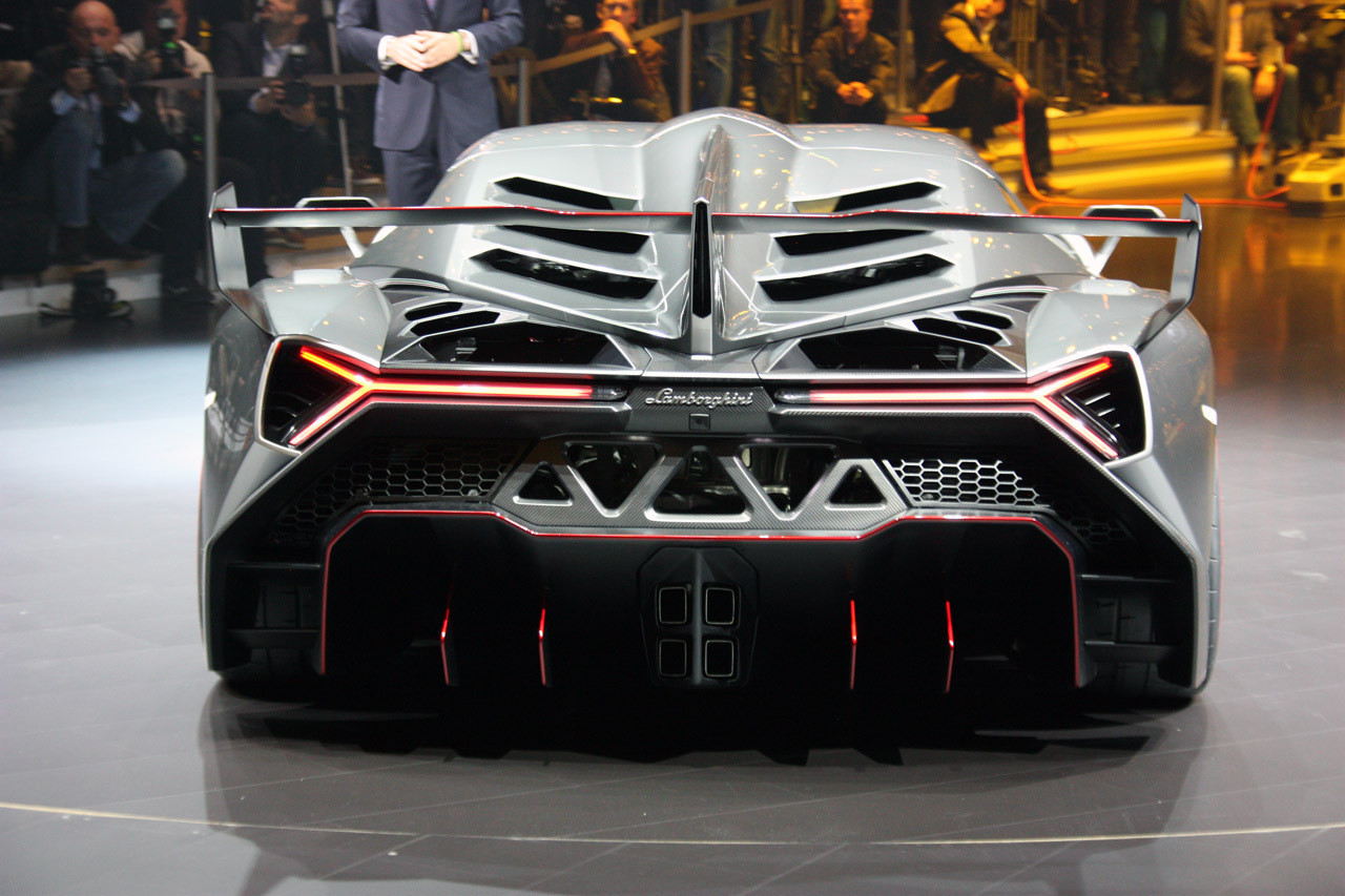 Lamborghini Veneno - 9
