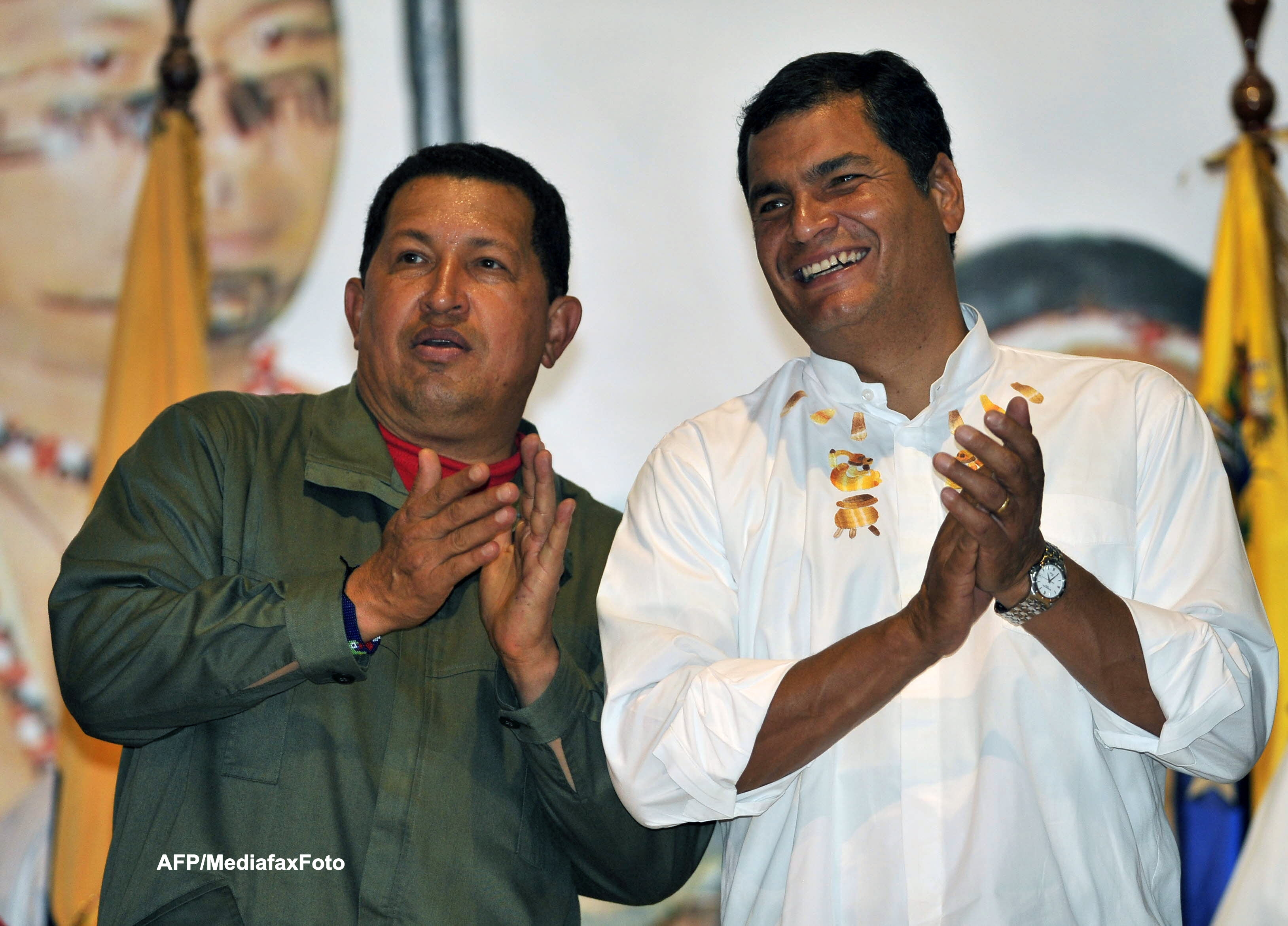 Hugo Chavez, Rafael Correa