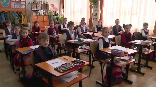 Scoala altfel. Elevii din Mures s-au intalnit cu politistii