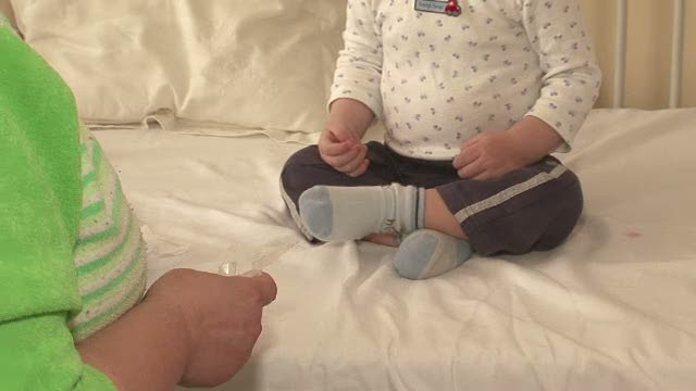 Cativa parinti din Cluj au adunat fonduri pentru un spital care nu fusese renovat de 40 de ani