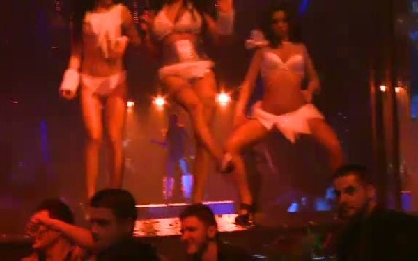 Ce a patit un elev de 18 ani din Romania DUPA CE S-A DISTRAT IN CLUB! Depaseste ORICE INCHIPUIRE!