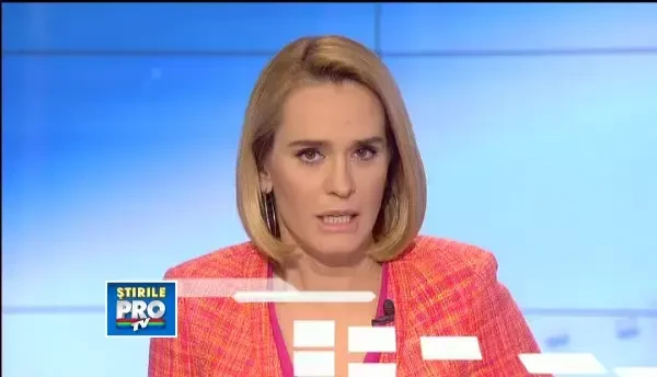 Doi raniti, dupa ce un lift s-a prabusit la Casa Presei. Autoritatile refuza sa ofere informatii