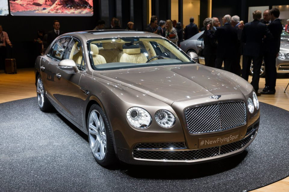 Bentley Geneva 2013 - 3