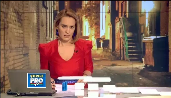 Batuta si alungata din casa de mama, o fata de 13 ani si-a gasit alinare alaturi de cainii vagabonzi