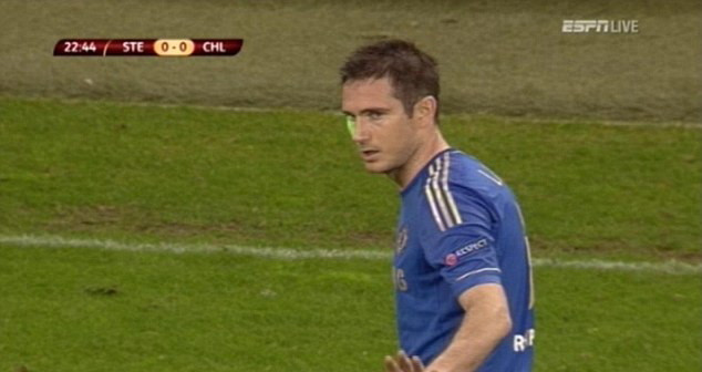 "Fanii Stelei au mers prea departe": englezii vorbesc de masuri disciplinare din cauza laserelor