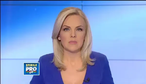 Sute de persoane i-au condus pe ultimul drum pe militarii morti in accidentul de elicopter din Bacau