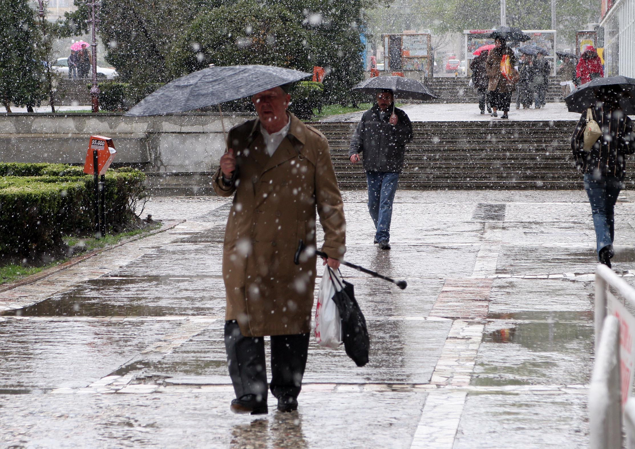 Prognoza meteo pana in decembrie. Cum va fi vremea in urmatoarele trei luni