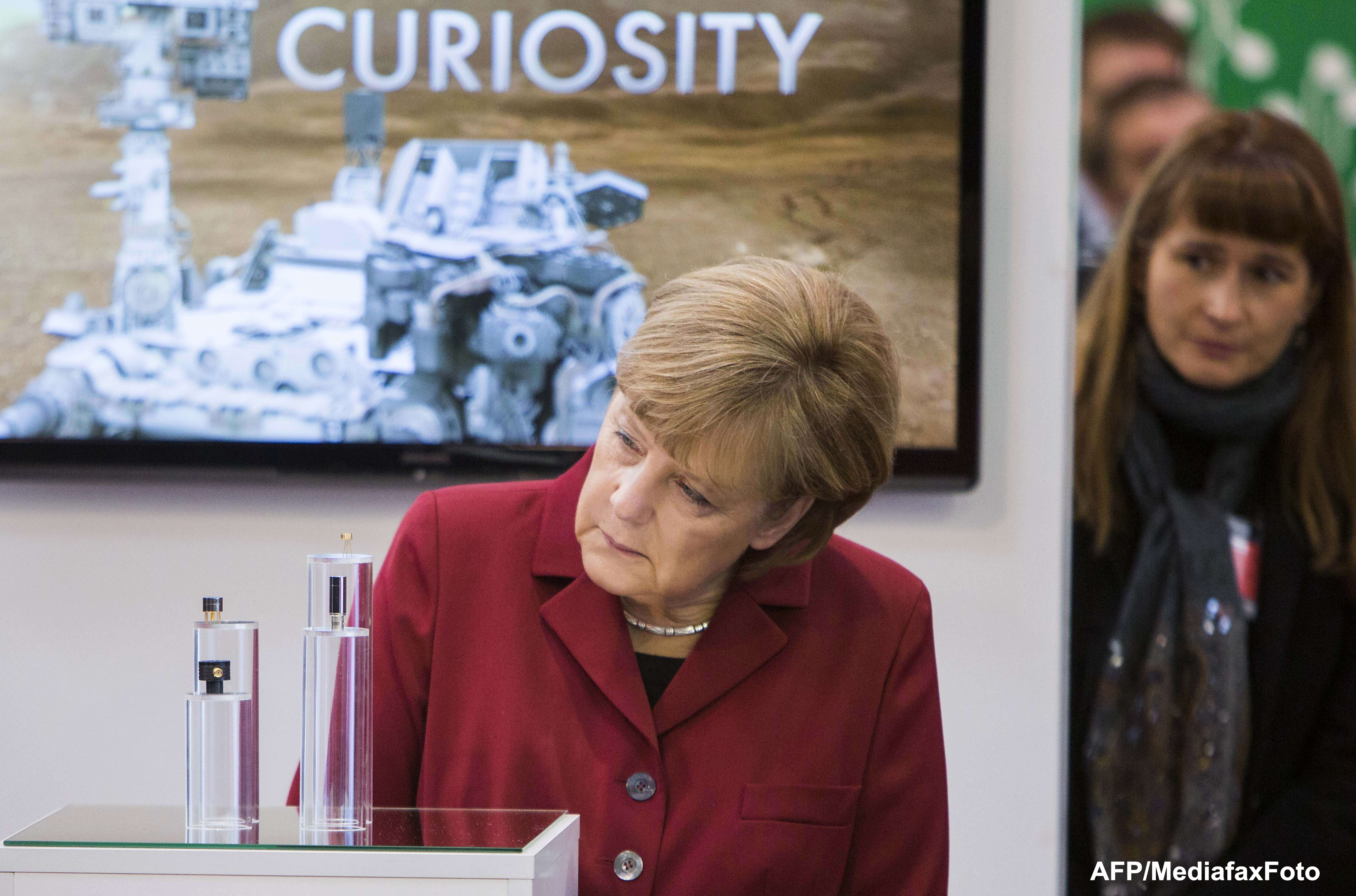 Merkel, despre "praful magic" din jocurile pentru smartphone-uri: "Oamenii platesc bani pentru asta?