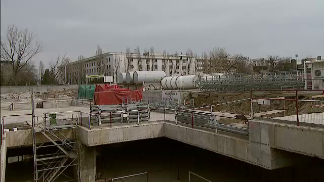 Constructori: "Lucrarile la Magistrala 5 metrou au fost intrerupte si muncitorii trimisi acasa"