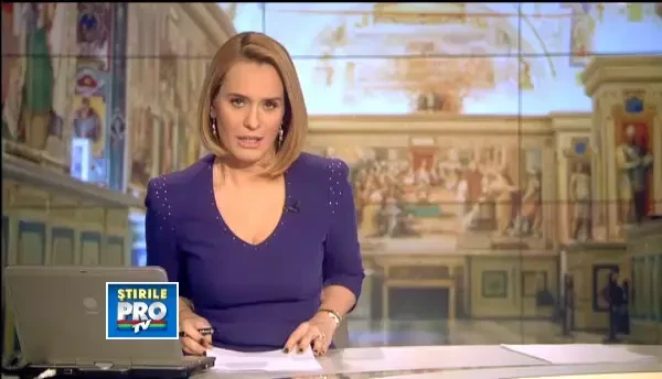 Cardinalii cu sanse de a deveni noul Papa au tinut slujbe separat, in diferite biserici din Roma