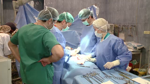 Organele unui roman care a murit intoxicat cu antigel au salvat 4 vieti: "E al doilea caz in lume"