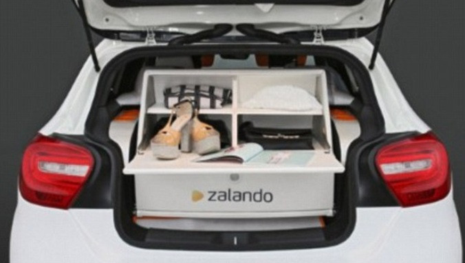 Masina asta iti va face fericita iubita: " Scaneaza pietoni, identifica hainele care ii plac si le comanda online pentru tine" VIDEO