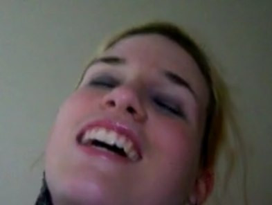 Cadoul primit de o fata de 13 ani de la mama ei l-a determinat pe primarul orasului sa ia atitudine