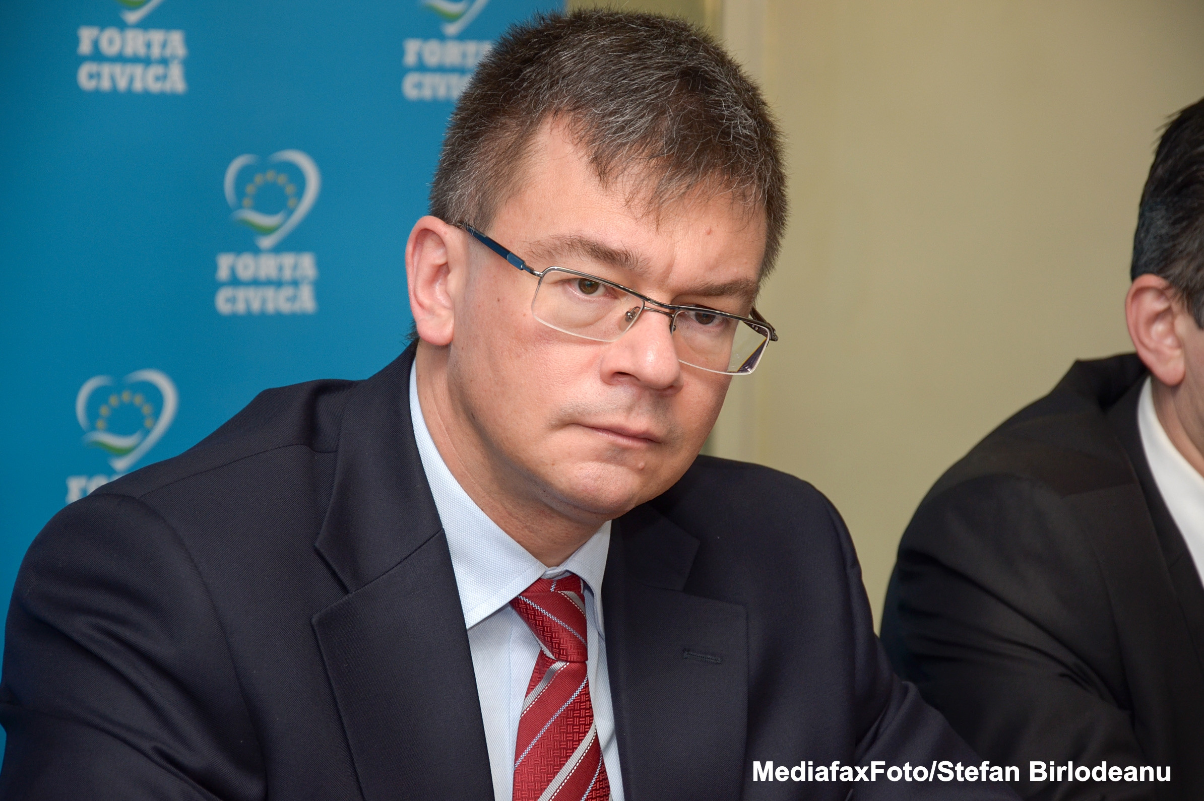 Constructia politica initiata de FC si PNTCD se va numi Alianta pentru Dreptate si Adevar (D.A.)