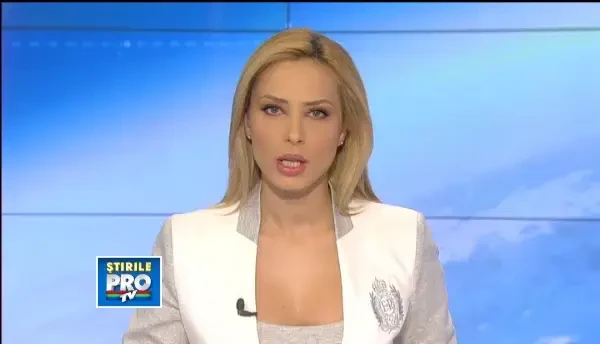 Gheata de pe sosele i-a luat prin surprindere pe soferi. O cisterna a blocat DN1, pe Valea Prahovei