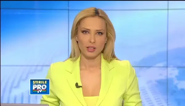 Tanarul care a reusit sa invinga destinul.A ajuns violonist profesionist,desi s-a nascut fara o mana